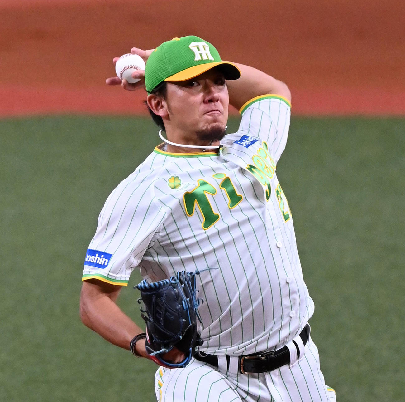 阪神対ヤクルト　阪神先発の伊藤将（撮影・前岡正明）