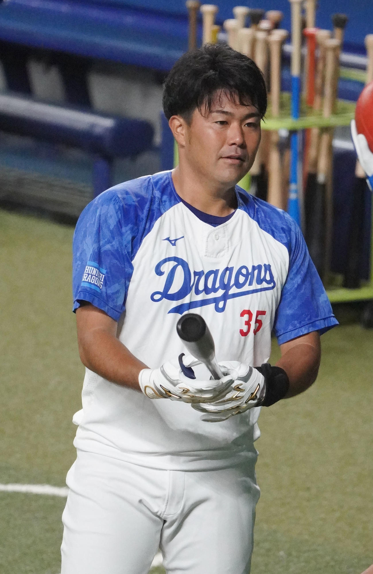 試合中止とな打撃練習をする今日から一軍に合流した木下（撮影・森本幸一）