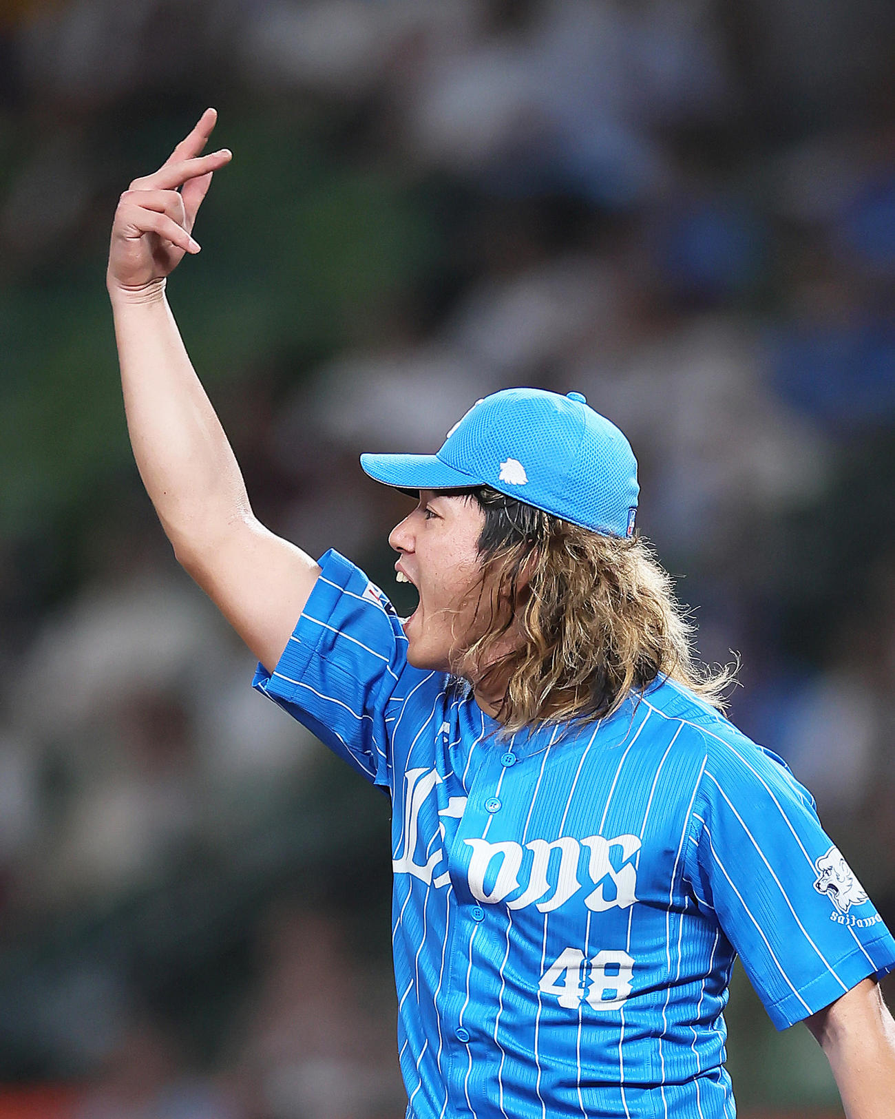 西武対楽天　8回表楽天2死、小郷を中飛に仕留めた今井（撮影・足立雅史）