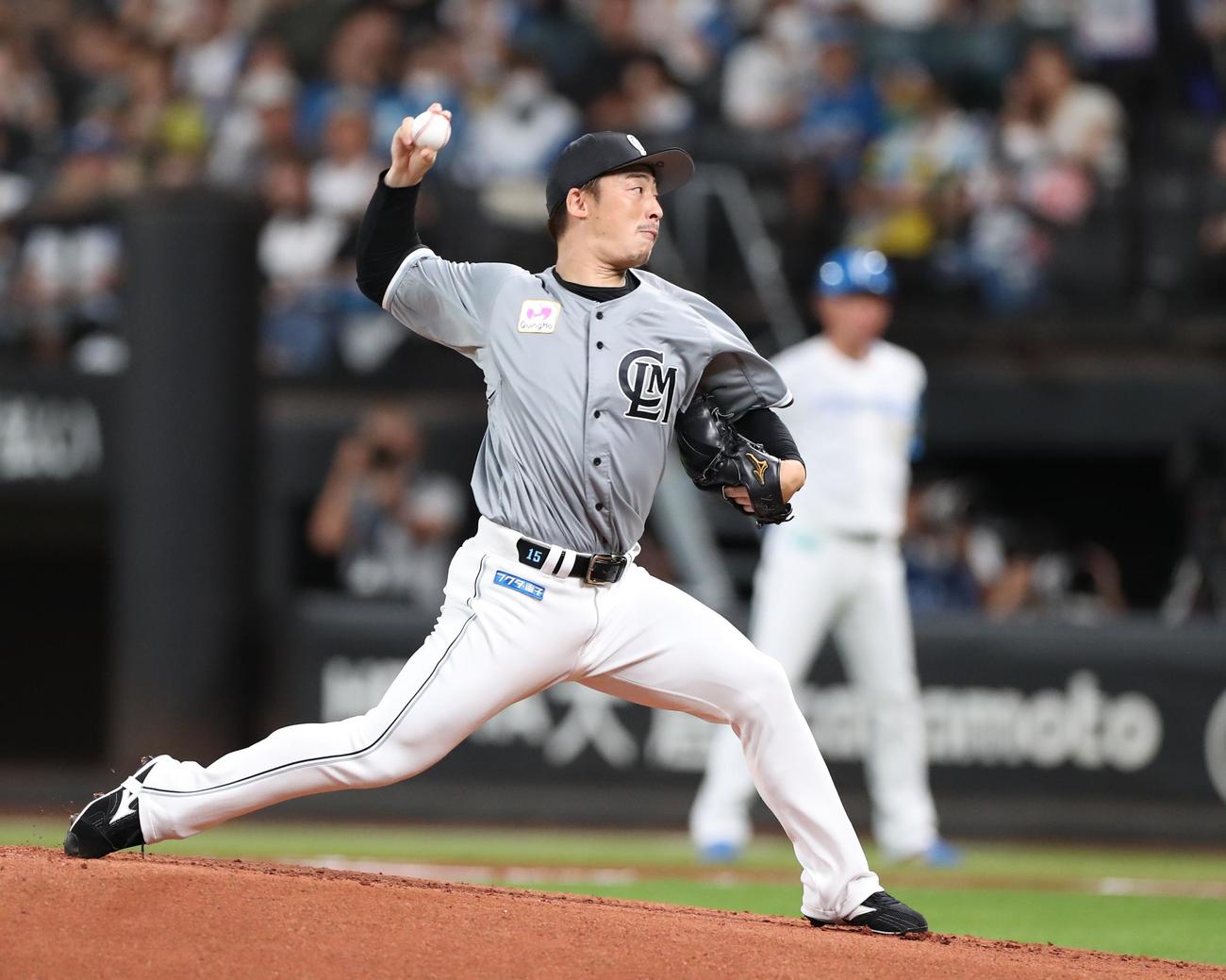 日本ハム対ロッテ　ロッテ先発の美馬（撮影・黒川智章）