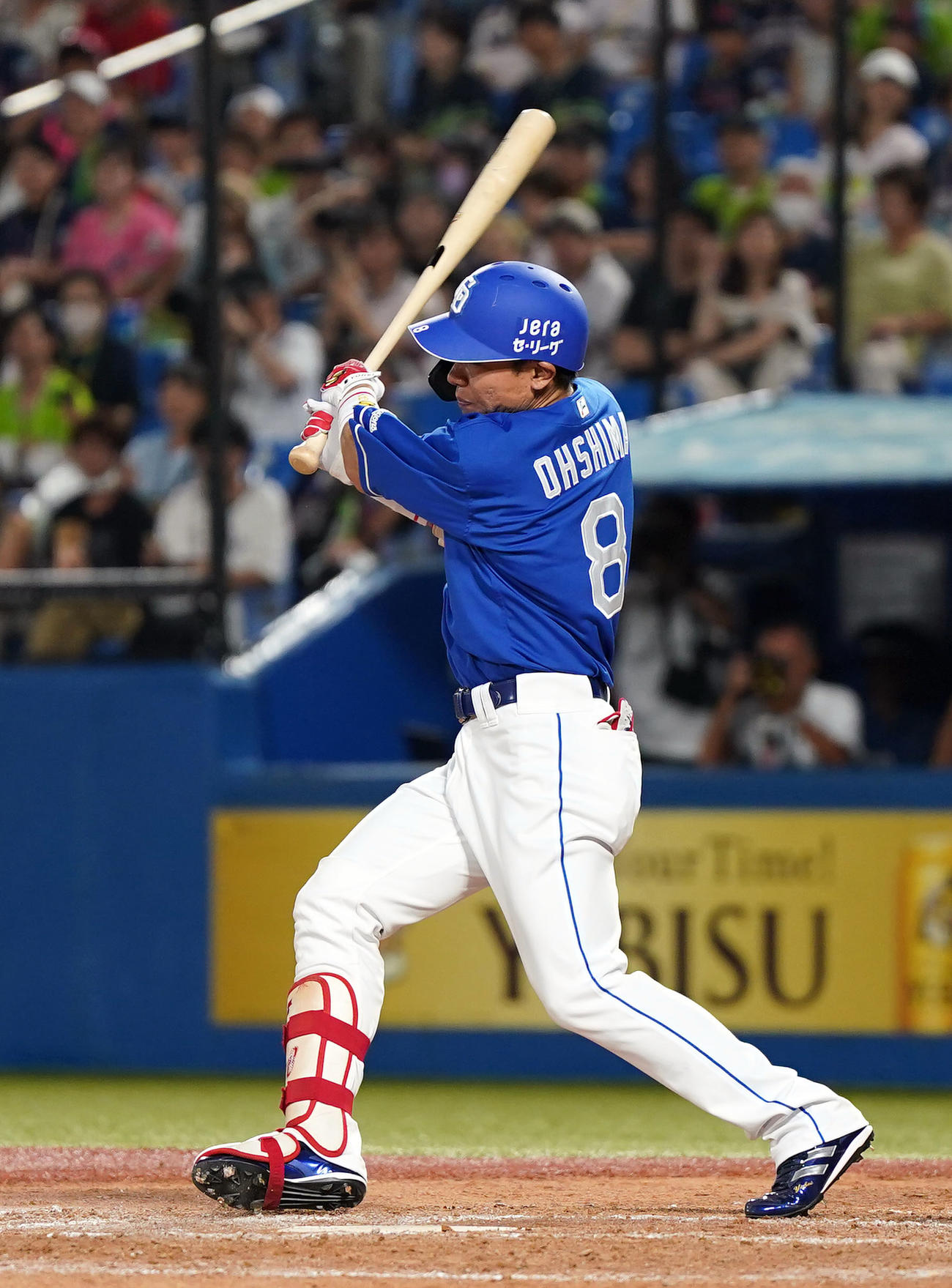 ヤクルト対中日　9回表中日無死、二ゴロに打ち取られる代打大島（撮影・狩俣裕三）