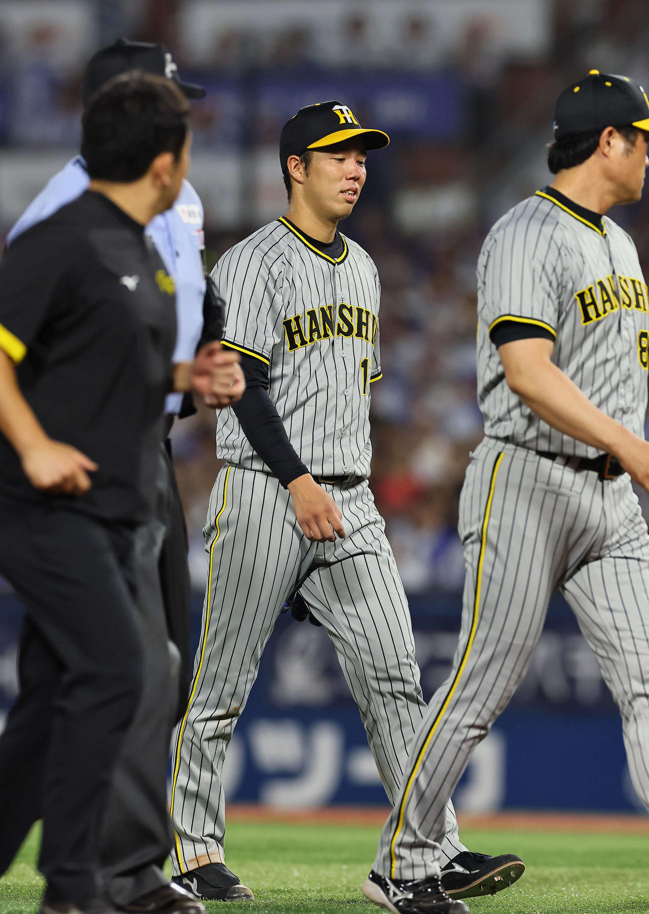 DeNA戦で緊急降板した青柳晃洋（2023年8月19日撮影）