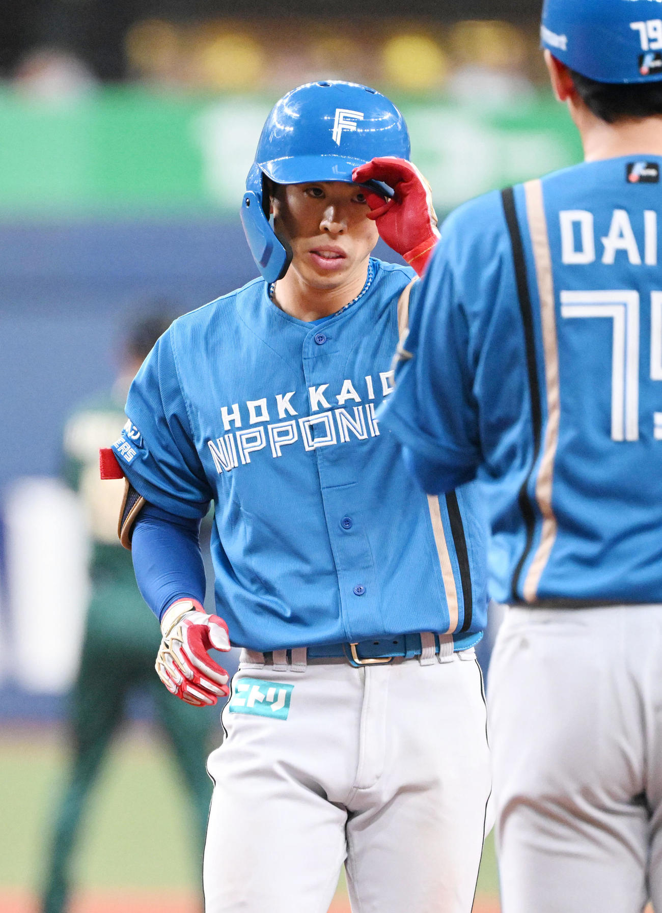 オリックス対日本ハム　6回表日本ハム2死、中前打を放つ五十幡（撮影・和賀正仁）