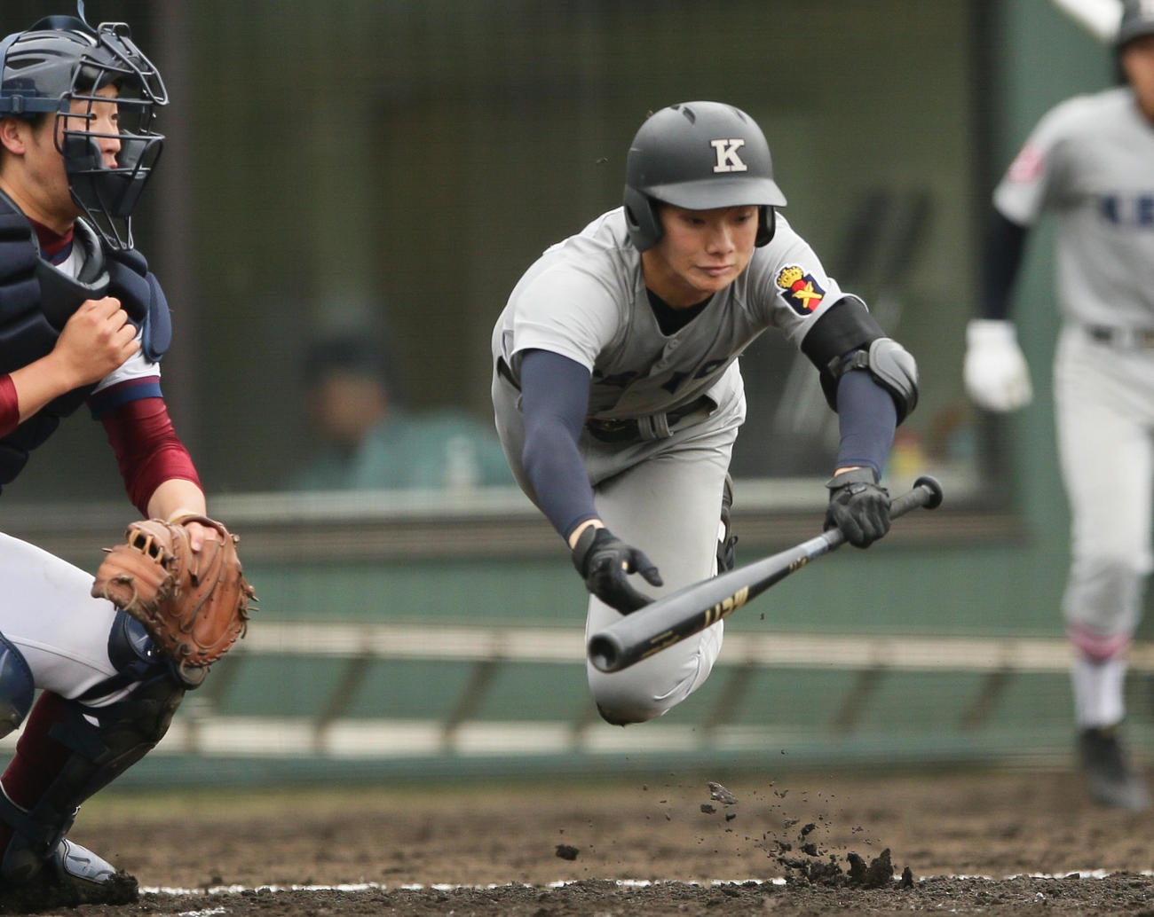 慶応3年、春の県大会でスクイズを決める木沢尚文（2016年4月24日撮影）