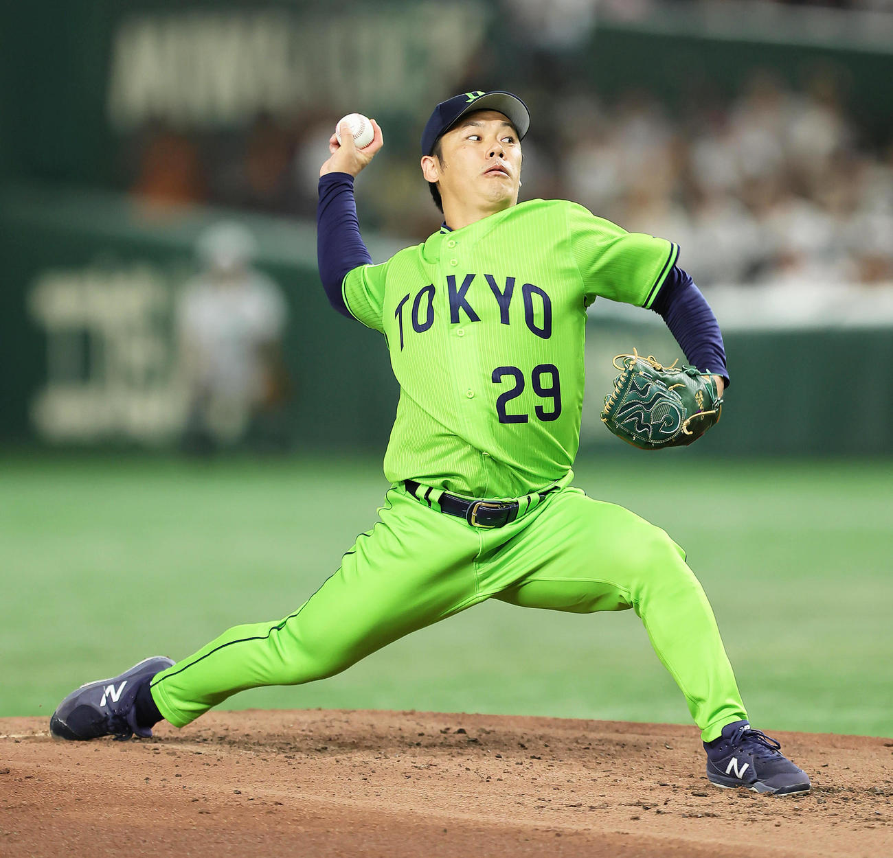 巨人対ヤクルト　ヤクルト先発の小川（撮影・足立雅史）