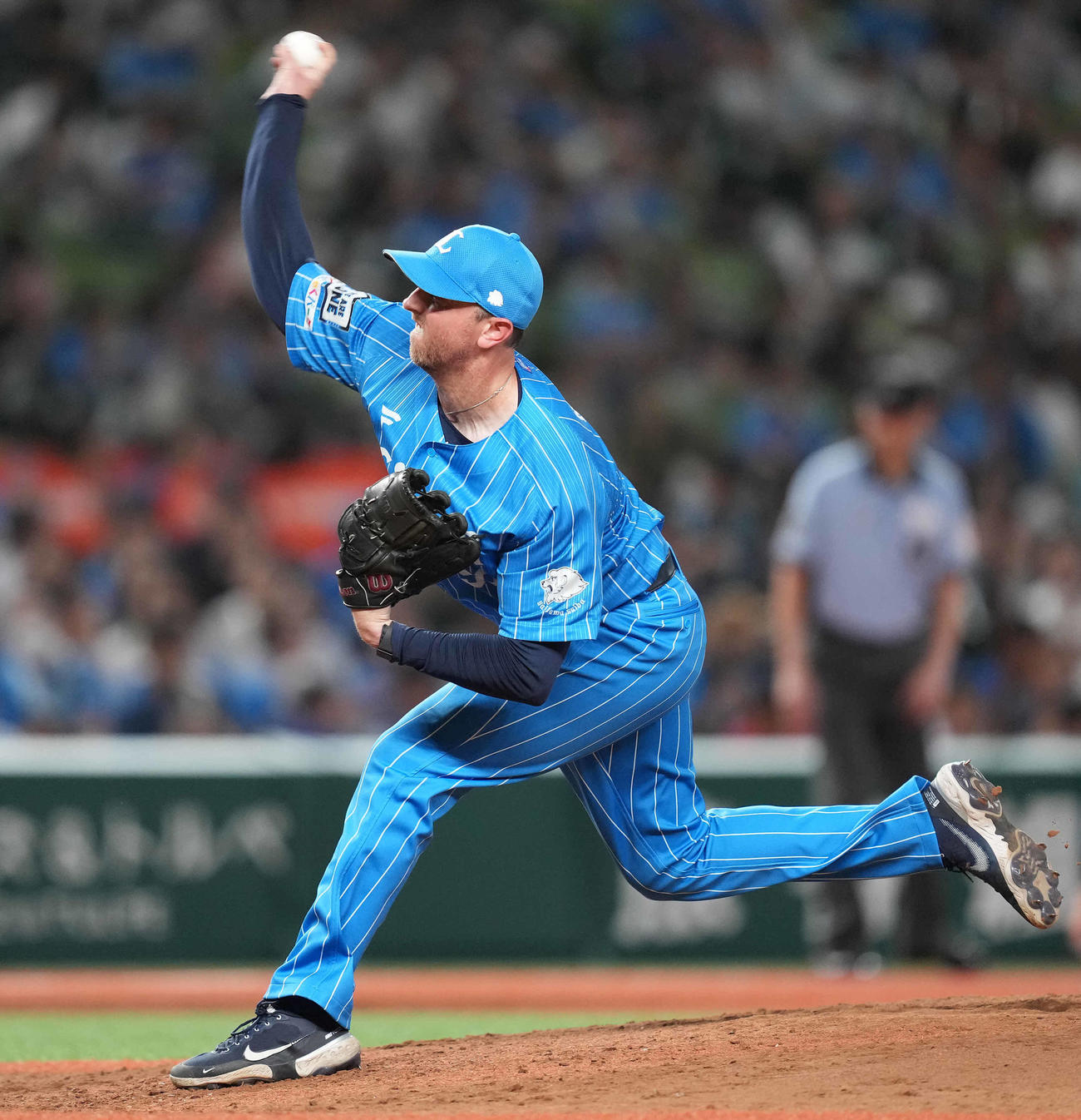 西武対オリックス　8回表から4番手で登板した西武クリスキー（撮影・鈴木みどり）