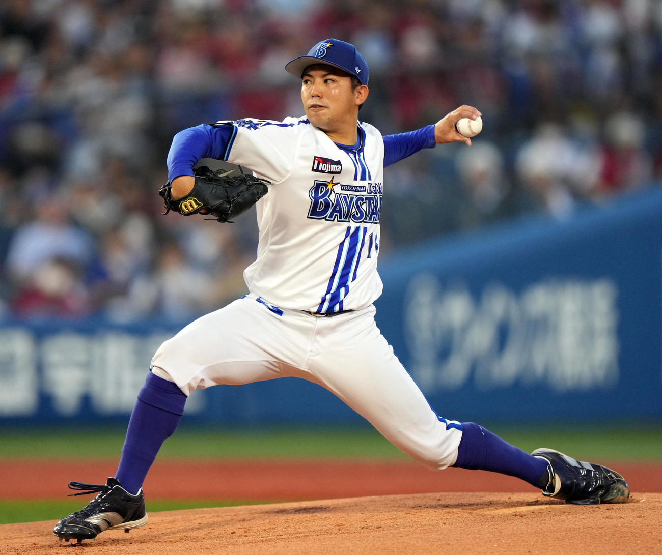DeNA対広島　DeNA先発の東（撮影・狩俣裕三）