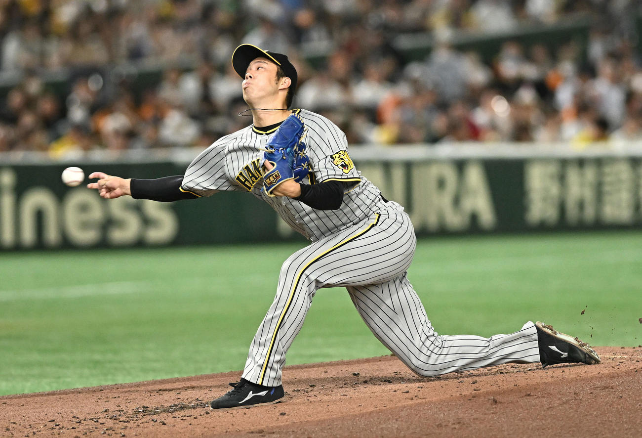 巨人対阪神　阪神先発の青柳（撮影・滝沢徹郎）
