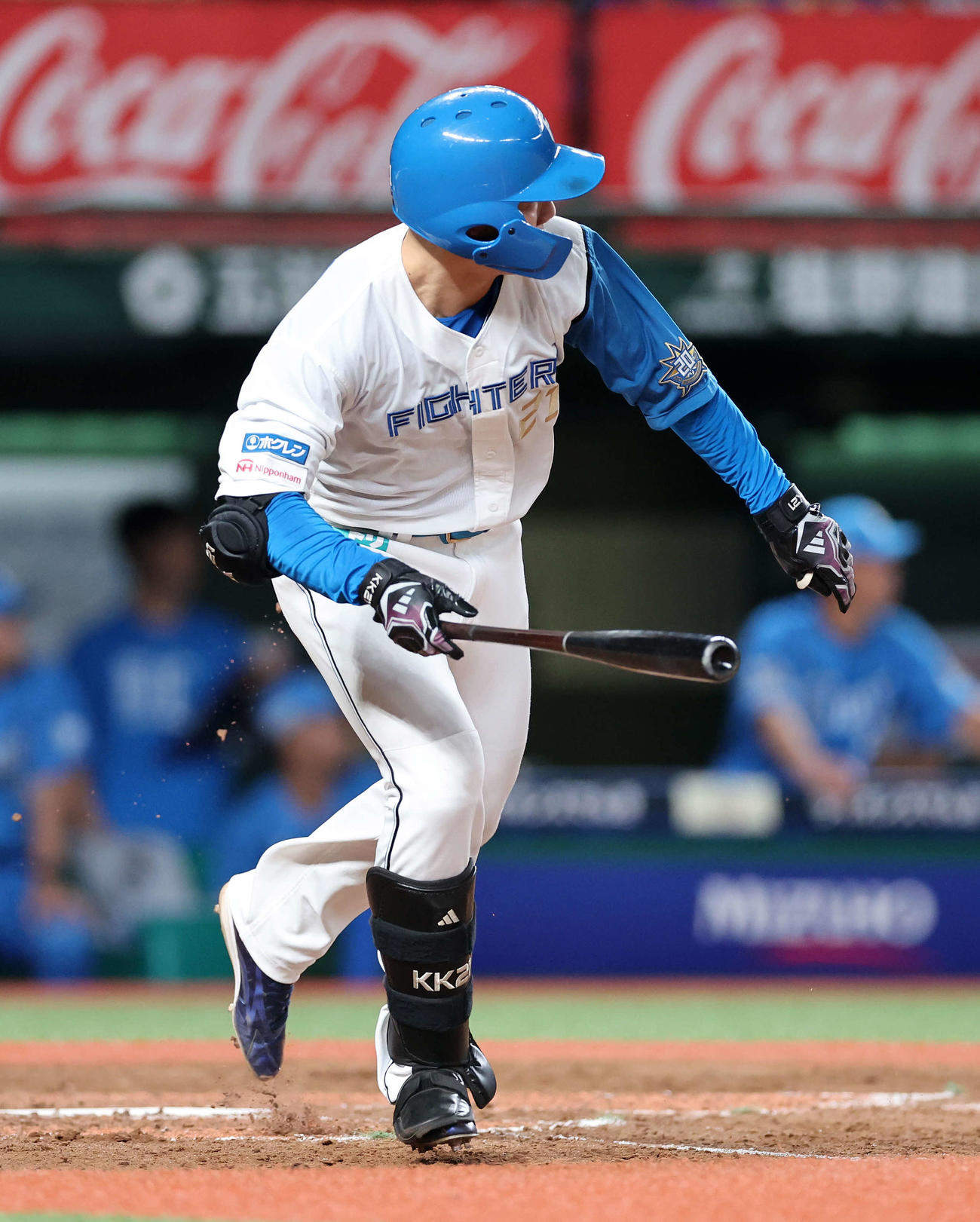西武対日本ハム　5回表日本ハム1死、清宮は左越え二塁打を放つ（撮影・鈴木正人）