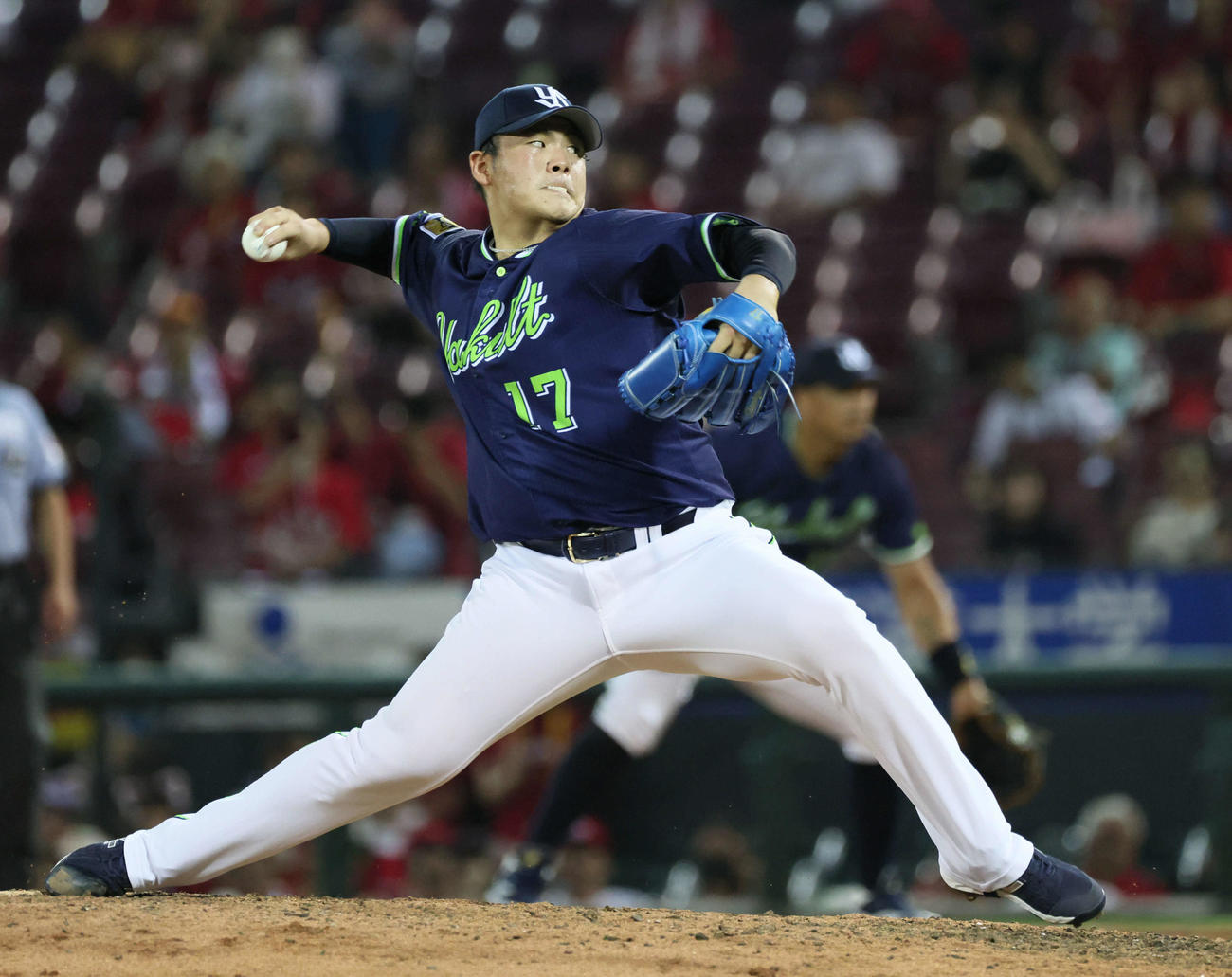 広島対ヤクルト　10回裏から登板のヤクルト7番手の清水（撮影・加藤孝規）