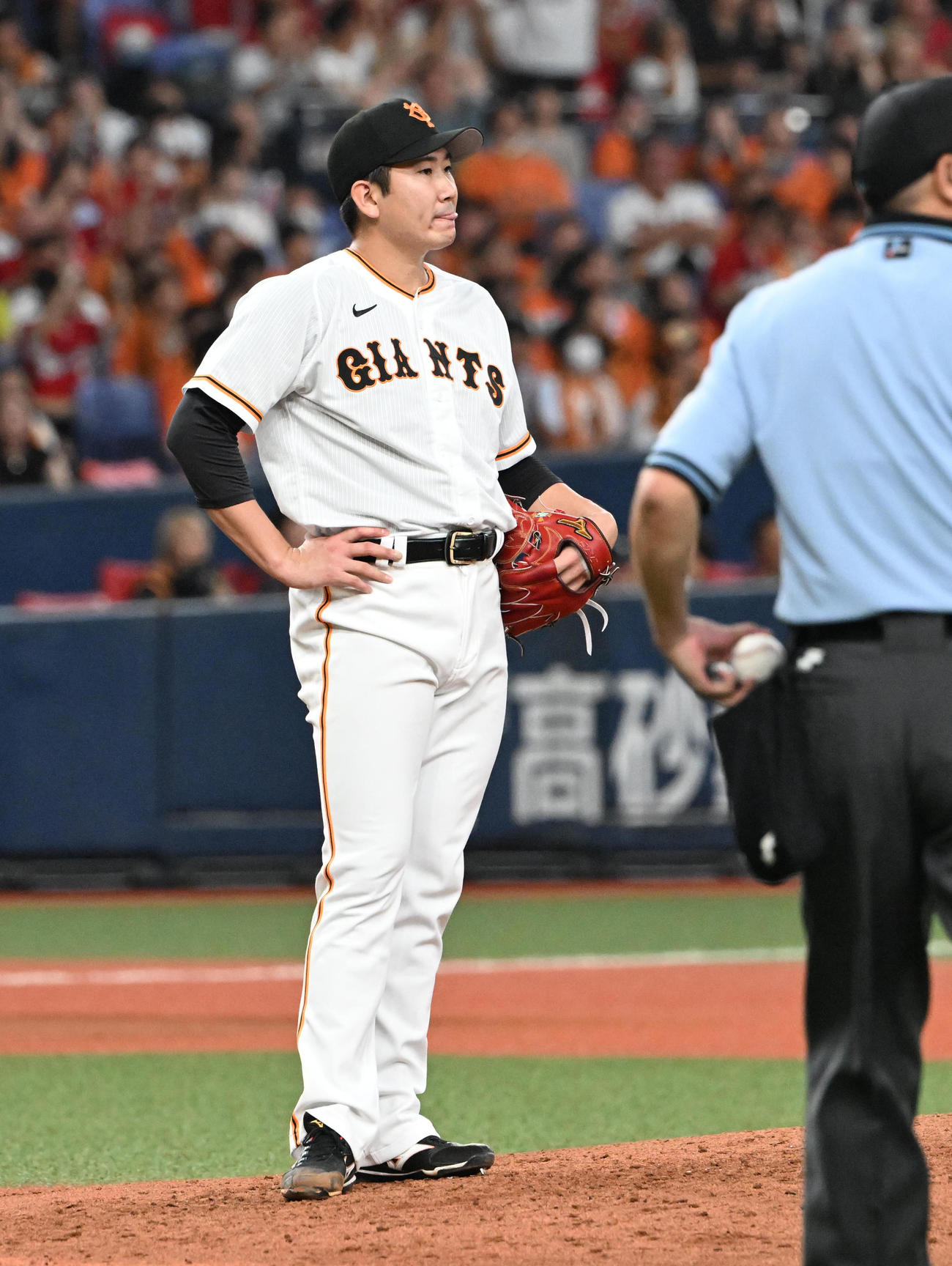 巨人対広島　5回表広島無死、末包に右越え本塁打を浴びる菅野（撮影・和賀正仁）