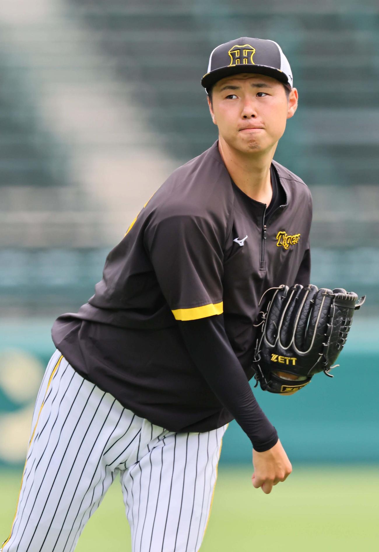 1軍に合流した浜地（撮影・上田博志）