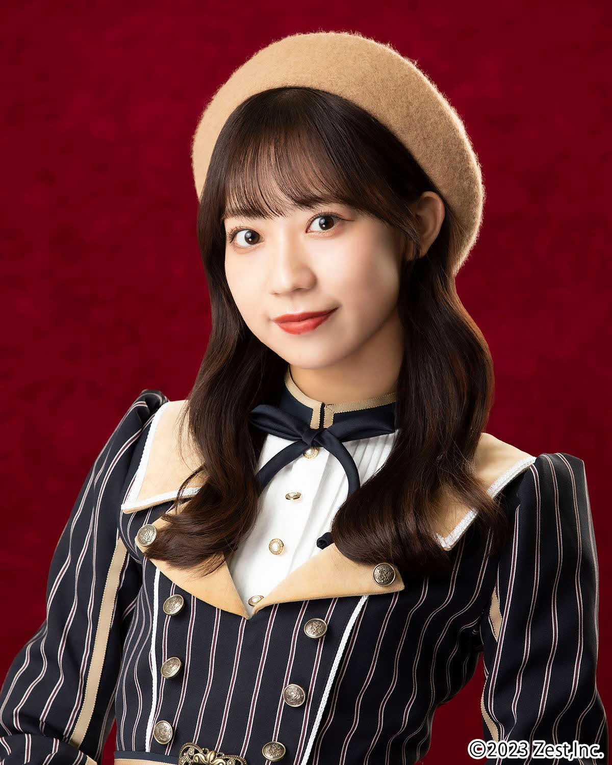9月6日の阪神戦（バンテリンドーム）で、始球式を務めるSKE48日高優月（球団提供）