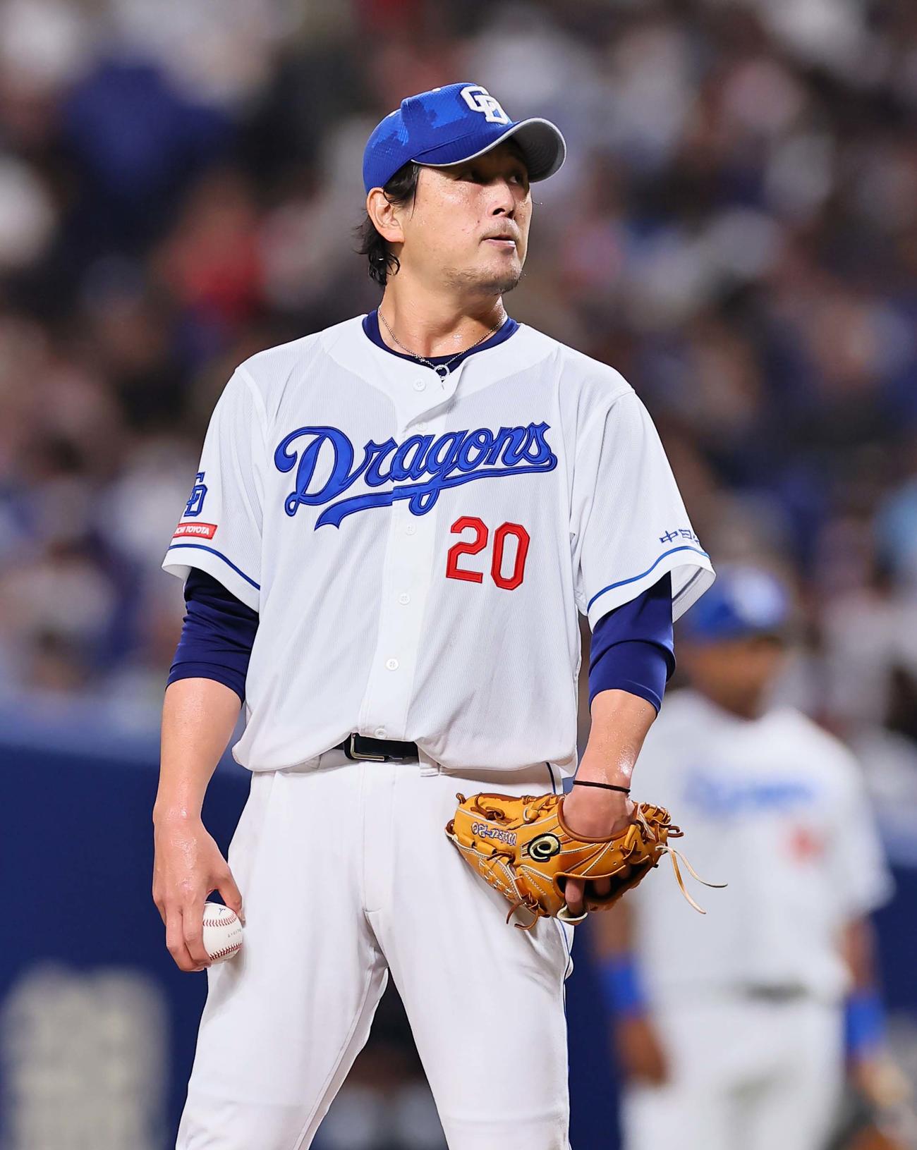 中日対阪神　初回に3失点し厳しい表情を見せる涌井（撮影・上田博志）
