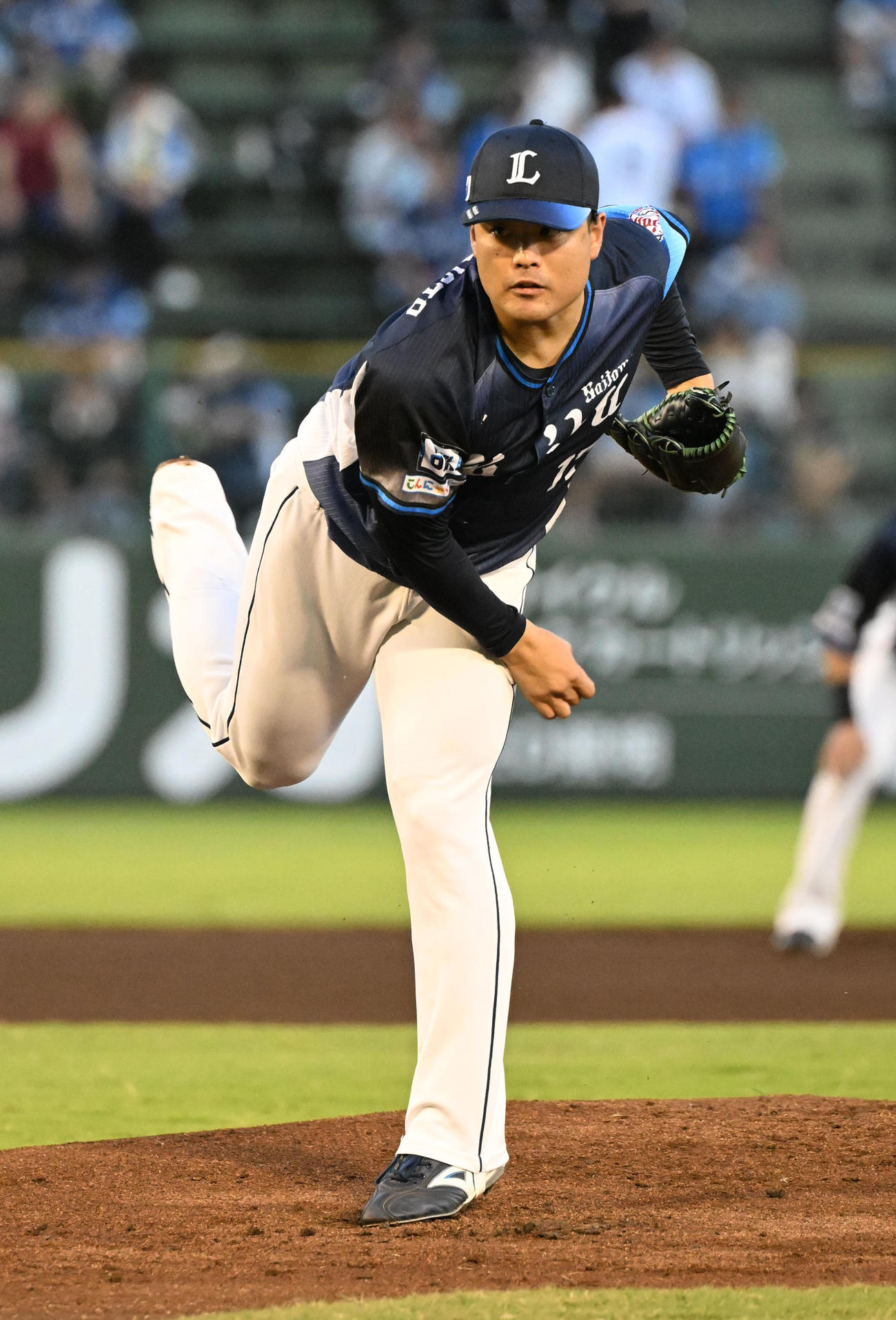 オリックス対西武　先発する西武松本（撮影・和賀正仁）