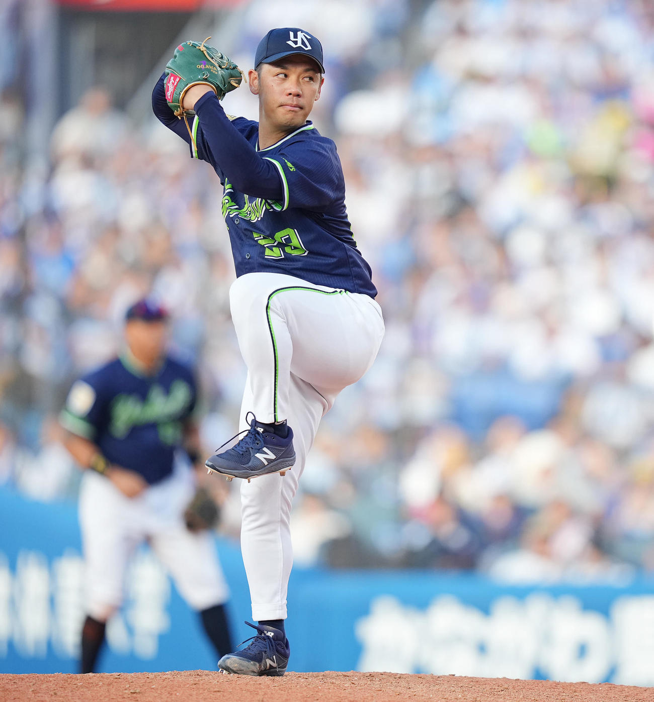 DeNA対ヤクルト　7回1失点で通算100勝目を挙げたヤクルト小川（撮影・垰建太）