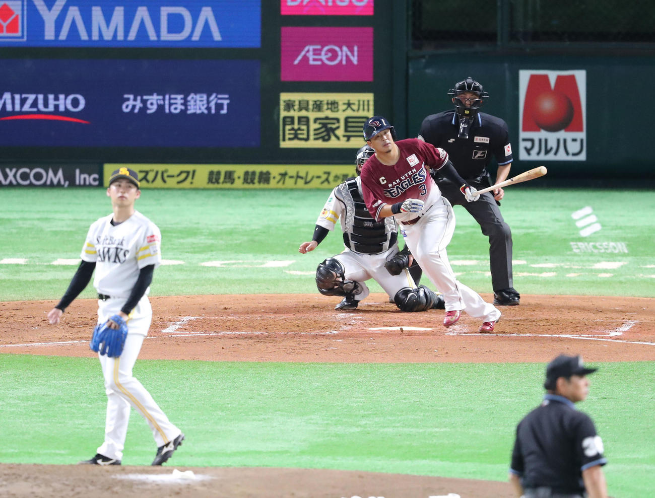 ソフトバンク対楽天　2回表楽天1死一、三塁、浅村は左前に適時打を放つ（撮影・梅根麻紀）
