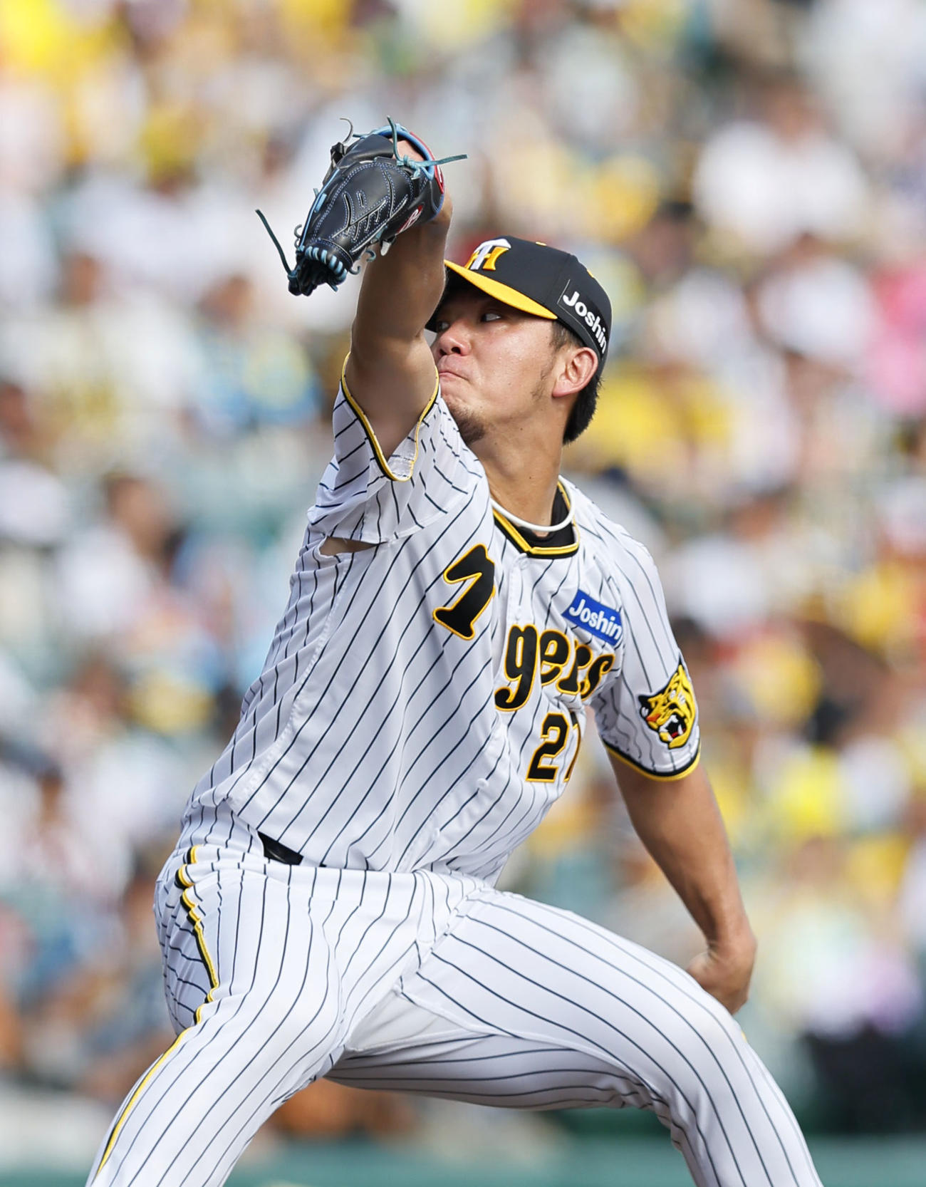 阪神対広島　4回、力投する阪神伊藤将（撮影・藤尾明華）