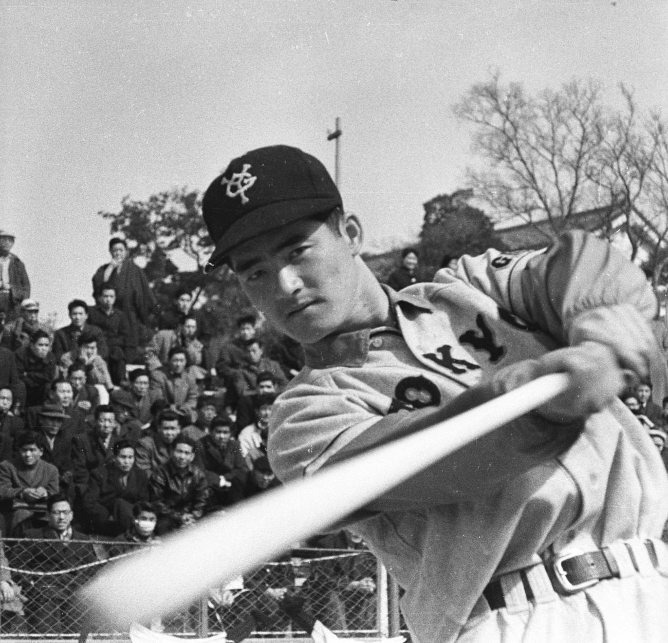 長嶋茂雄のフリー打撃（1958年2月23日撮影）