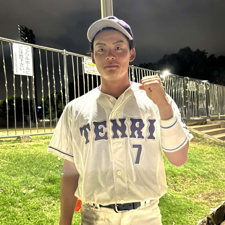 阪神大学野球連盟秋季リーグ戦　大阪電通大戦で5安打3打点と活躍した天理大の吉田元輝内野手（撮影・村松万里子）