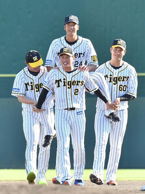 阪神】背番号「24」ユニ掲げ横田慎太郎さんにV報告「最終的に一番いい
