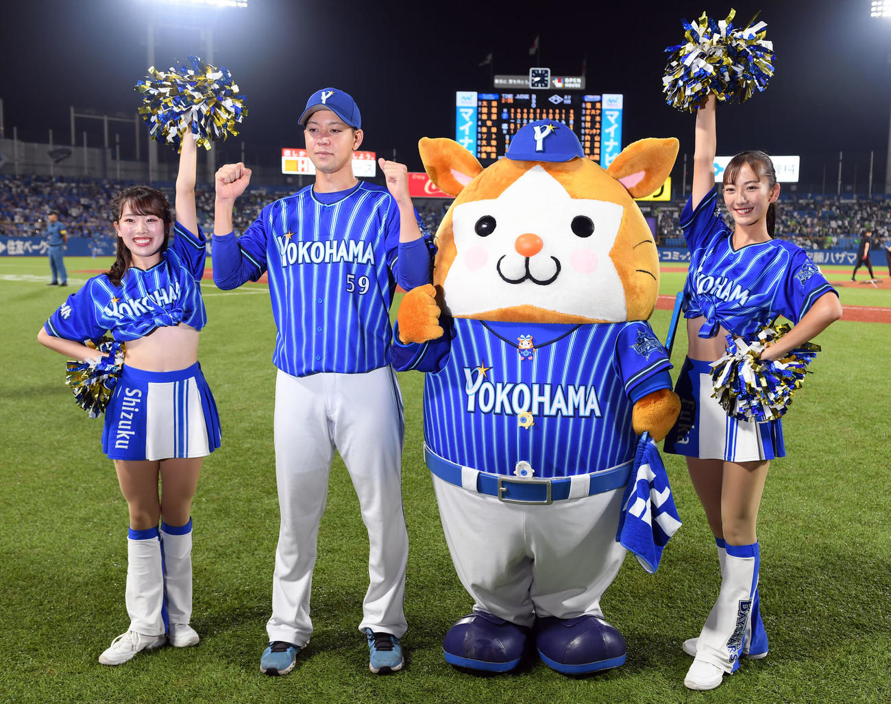 ヤクルト対DeNA　今季4勝目を挙げたDeNA平良（撮影・たえ見朱実）