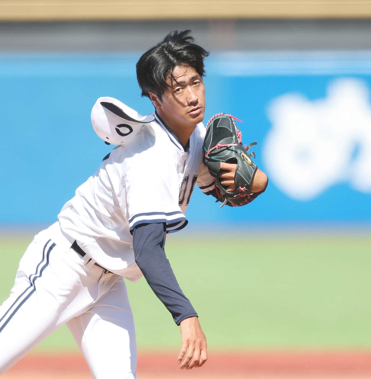 亜大対中大　中大先発の西舘（撮影・宮地輝）