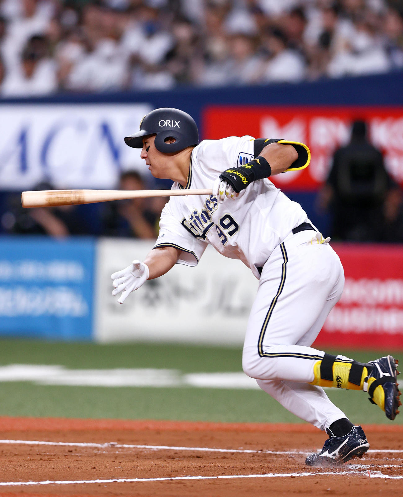 オリックス対ロッテ　7回裏オリックス2死二塁、杉本は中前適時打を放つ（撮影・上山淳一）