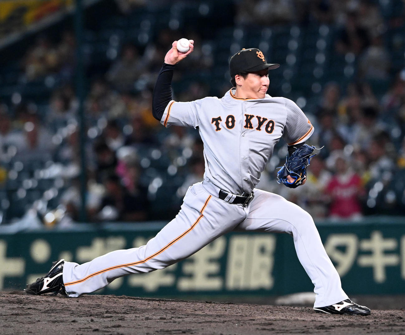 阪神対巨人　巨人2番手の大勢（撮影・前岡正明）