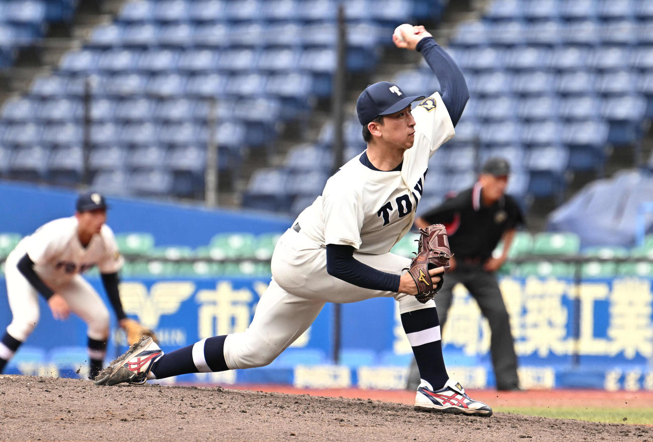 東洋大対日大　東洋大先発の細野（撮影・滝沢徹郎）
