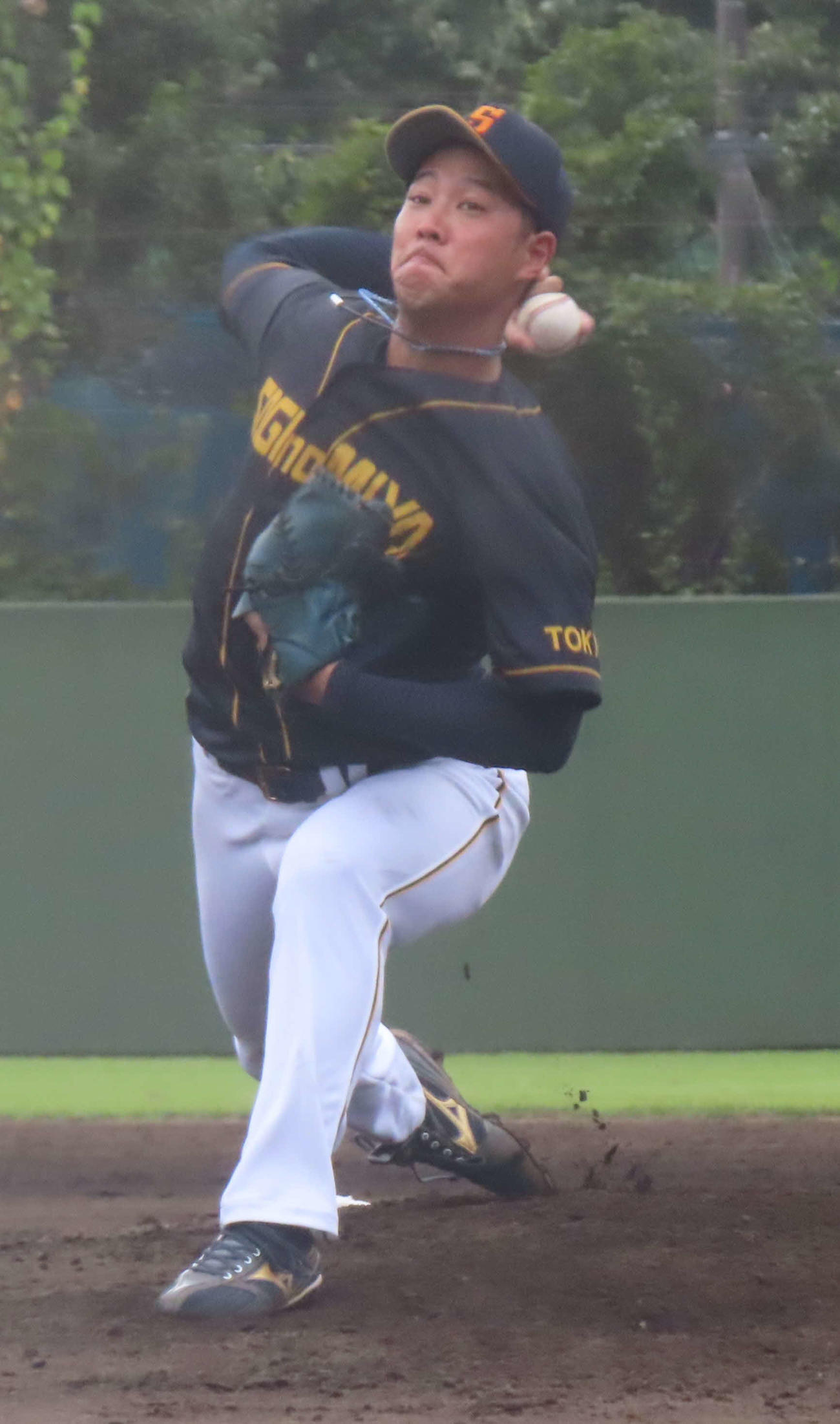 鷺宮製作所対東京ガス　9回2失点で完投勝利した、鷺宮製作所・中島