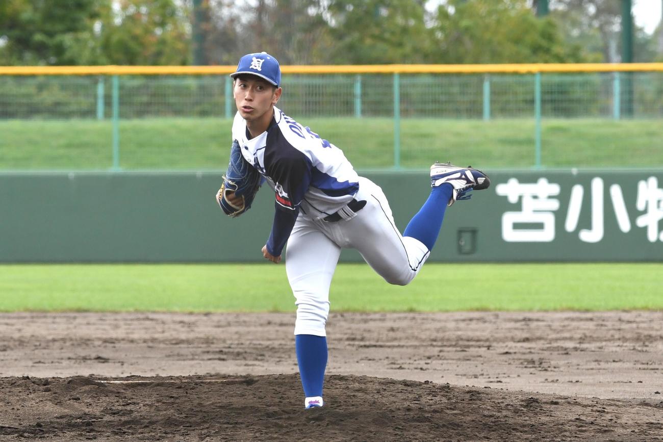 完封し、MVPに輝いた東農大北海道の石沢（撮影・石井翔太）