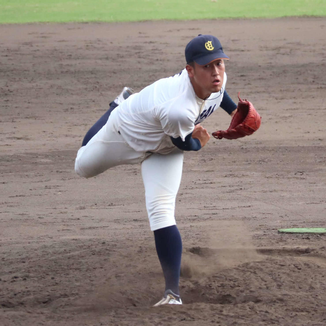 関西6大学野球連盟秋季リーグ戦　龍谷大対大商大　龍谷大戦で9回に登板した大商大の上田大河投手（撮影・村松万里子）