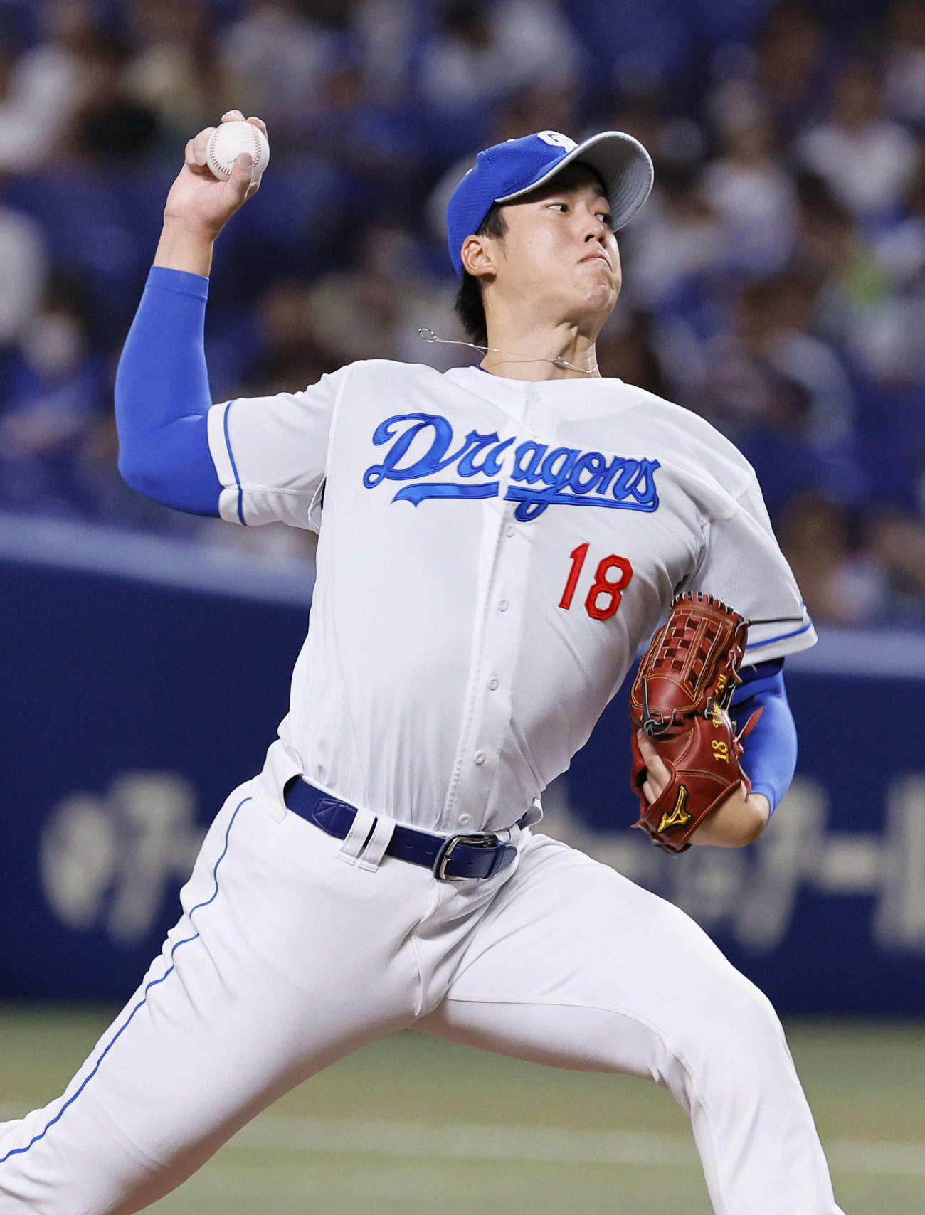 中日対阪神　阪神戦に先発した中日梅津（撮影・藤尾明華）