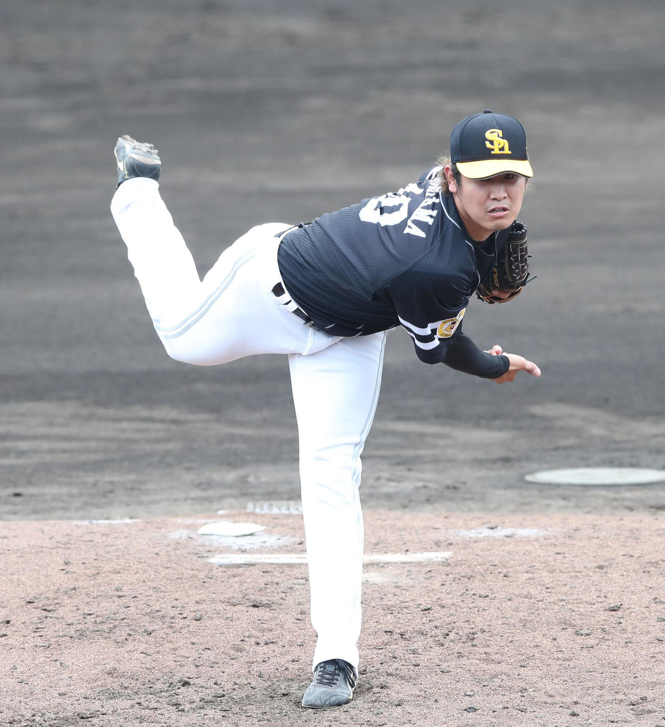広島対ソフトバンク　ソフトバンク先発・杉山（撮影・梅根麻紀）