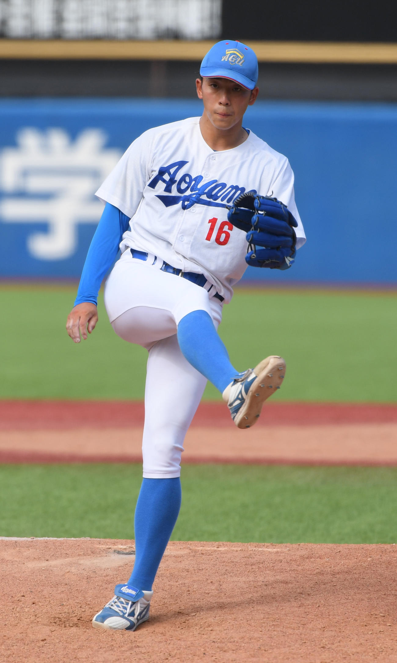 青学大対東洋大　完封勝利を挙げた青学大・常広（撮影・柴田隆二）