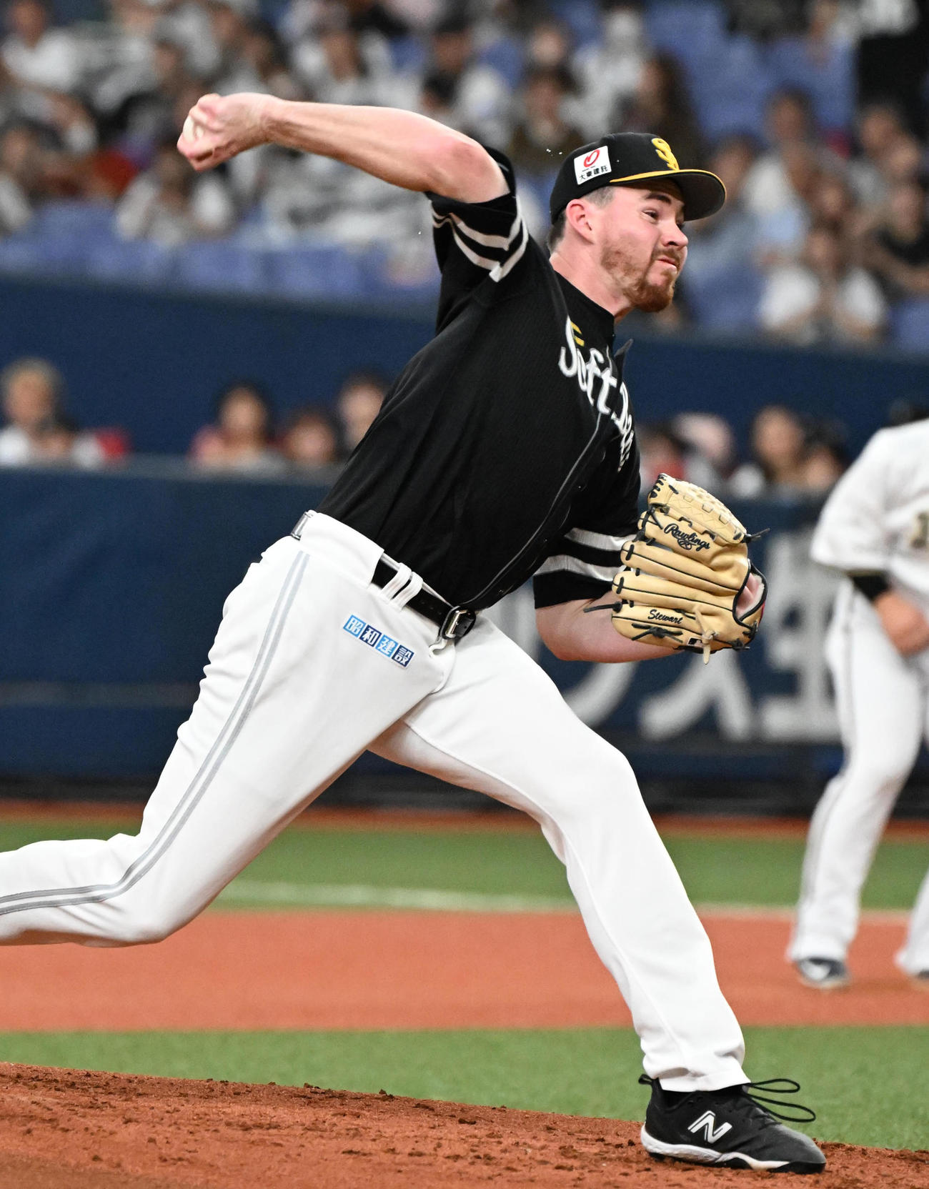 オリックス対ソフトバンク　力投するソフトバンク先発のスチュワート（撮影・石井愛子）