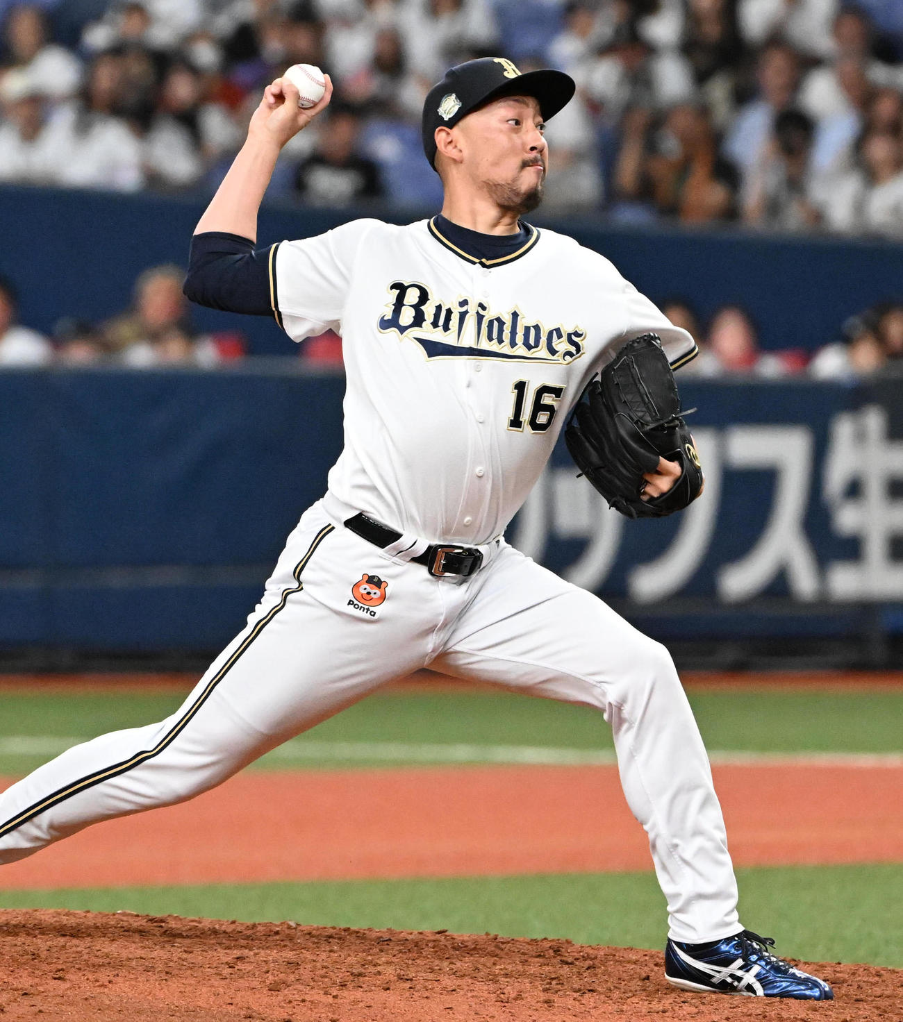 オリックス対ソフトバンク　オリックス2番手の平野佳（撮影・石井愛子）