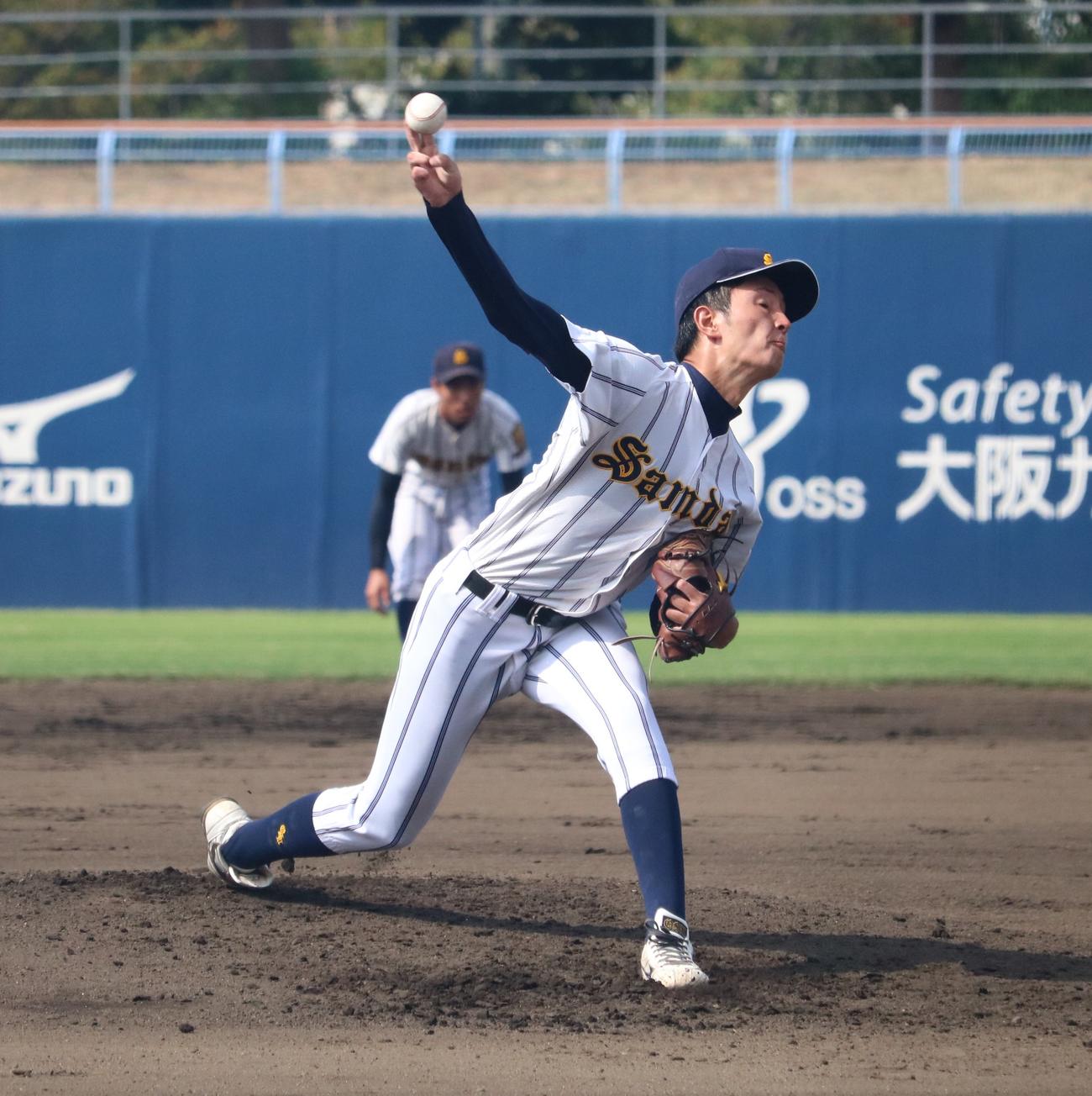 大産大対甲南大　大産大先発の松田啄磨投手（4年）（撮影・林亮佑）