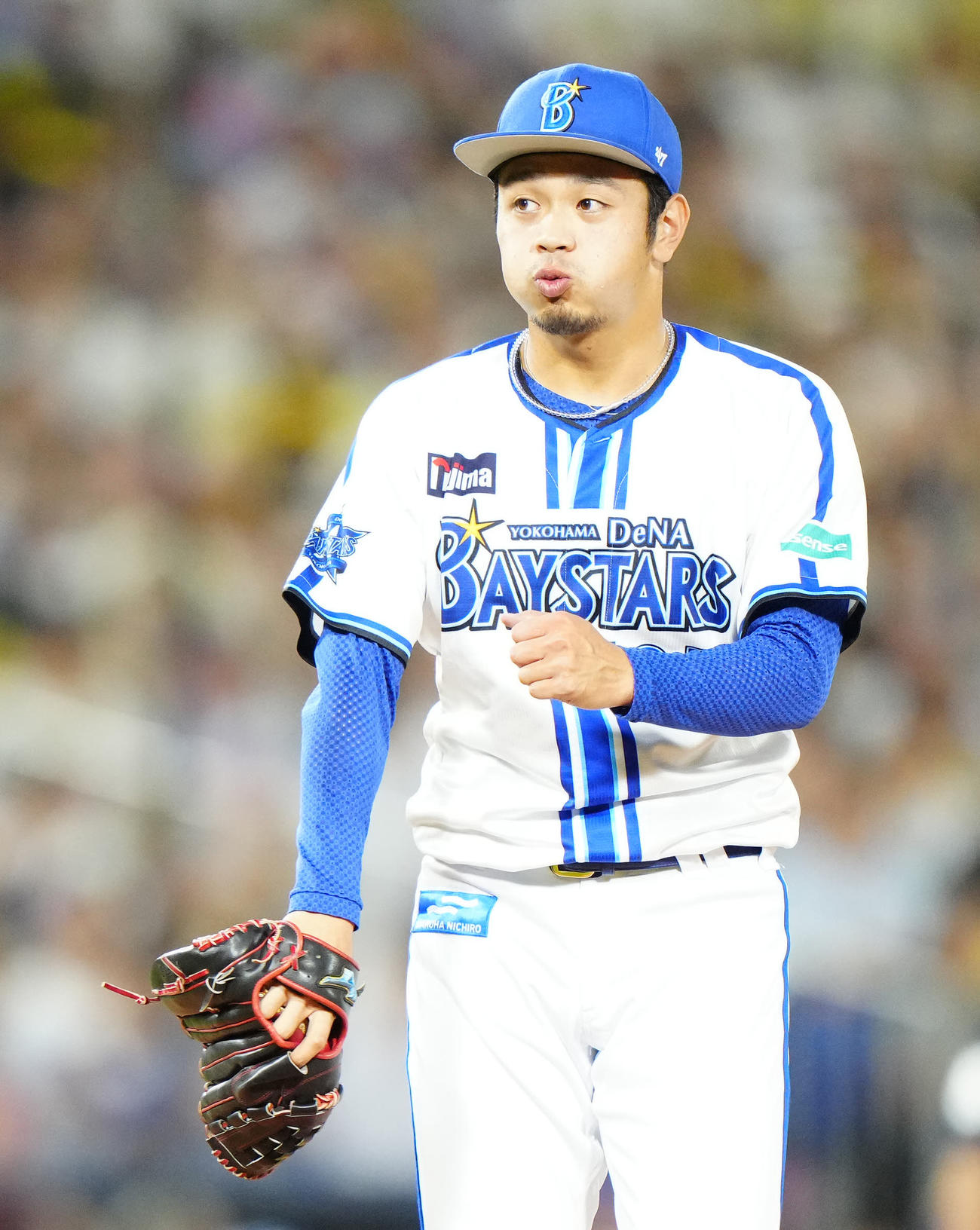 DeNA対阪神　5回表阪神2死満塁、佐藤輝から空振り三振を奪った3番手の石川（撮影・江口和貴）
