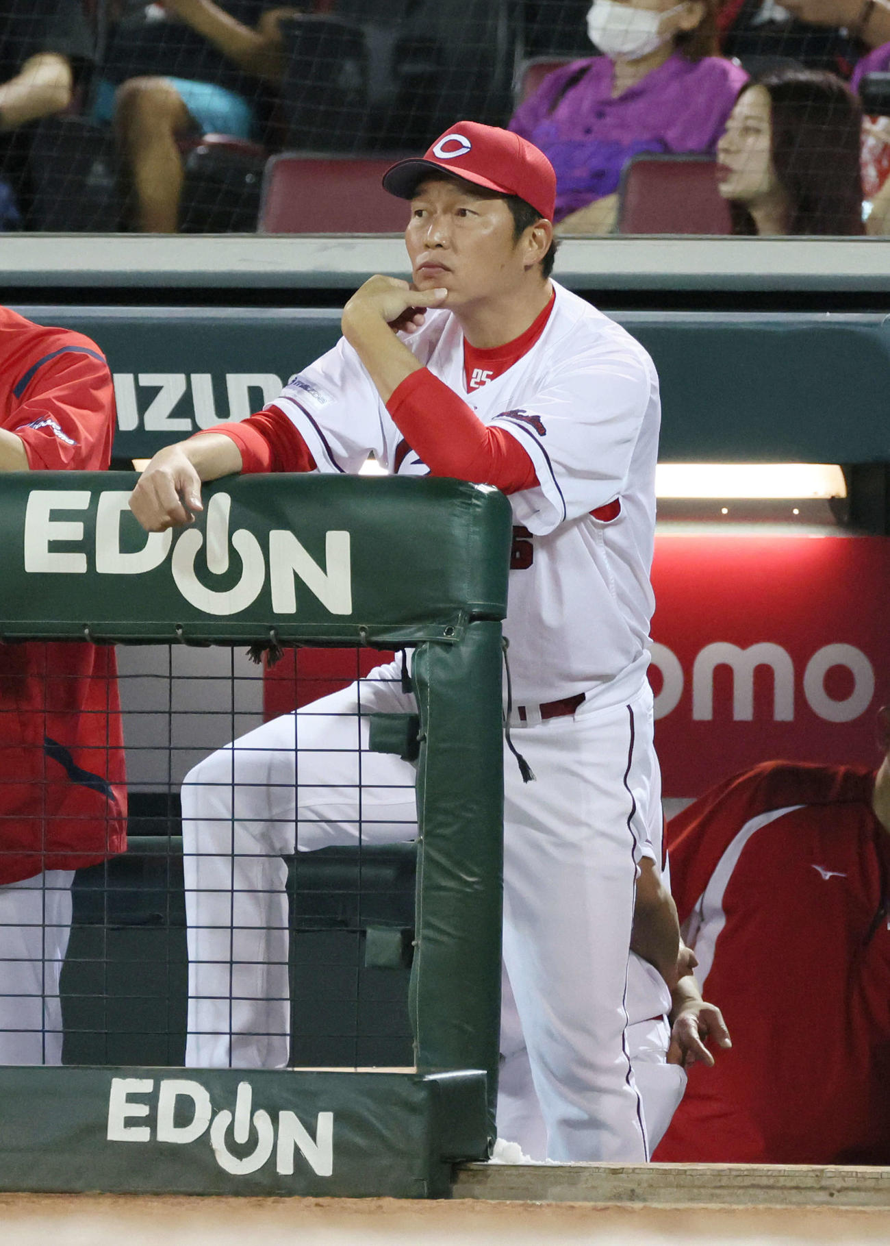 広島対中日　中日に敗れた新井監督（撮影・加藤孝規）