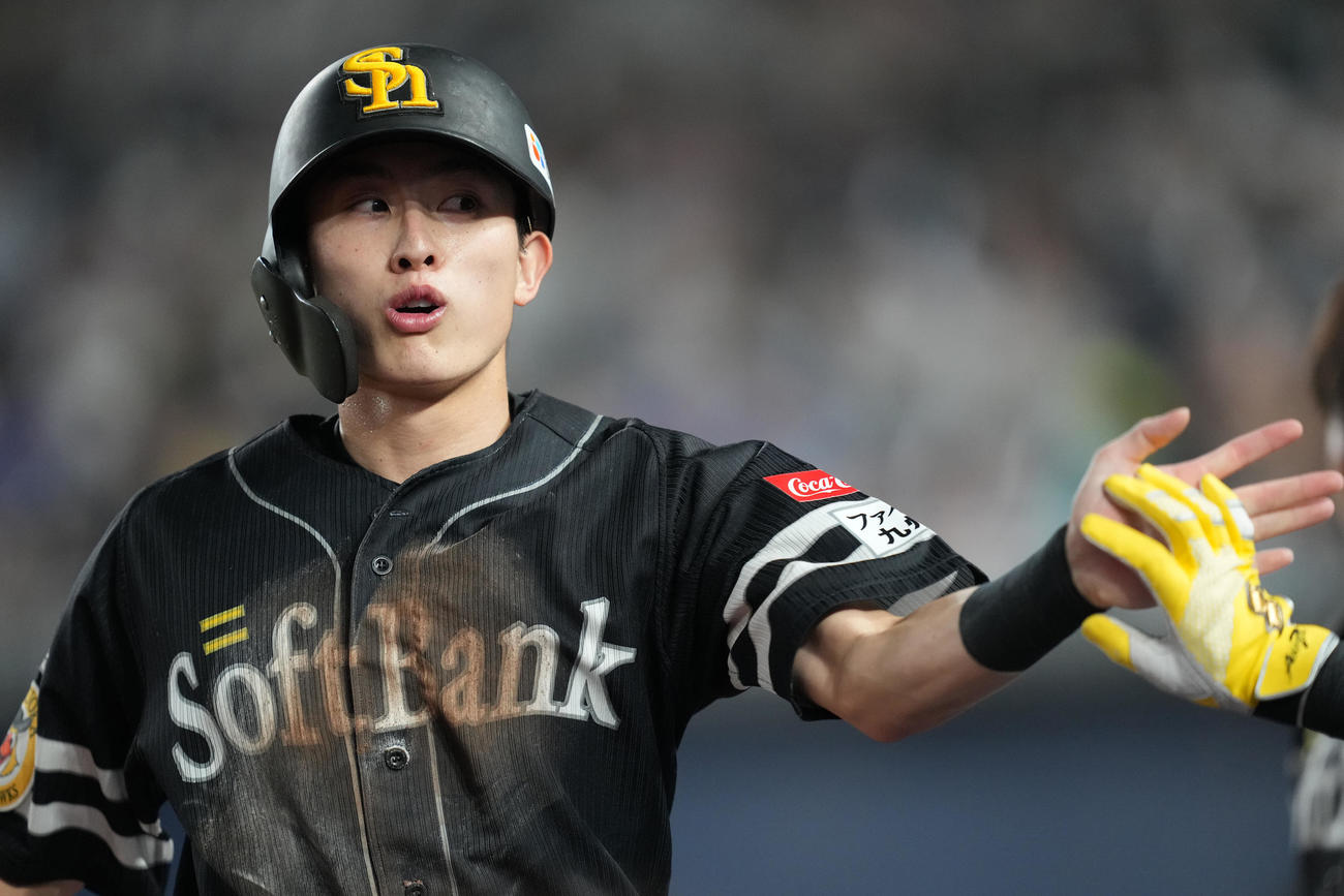 ソフトバンク周東佑京（2023年9月25日撮影）