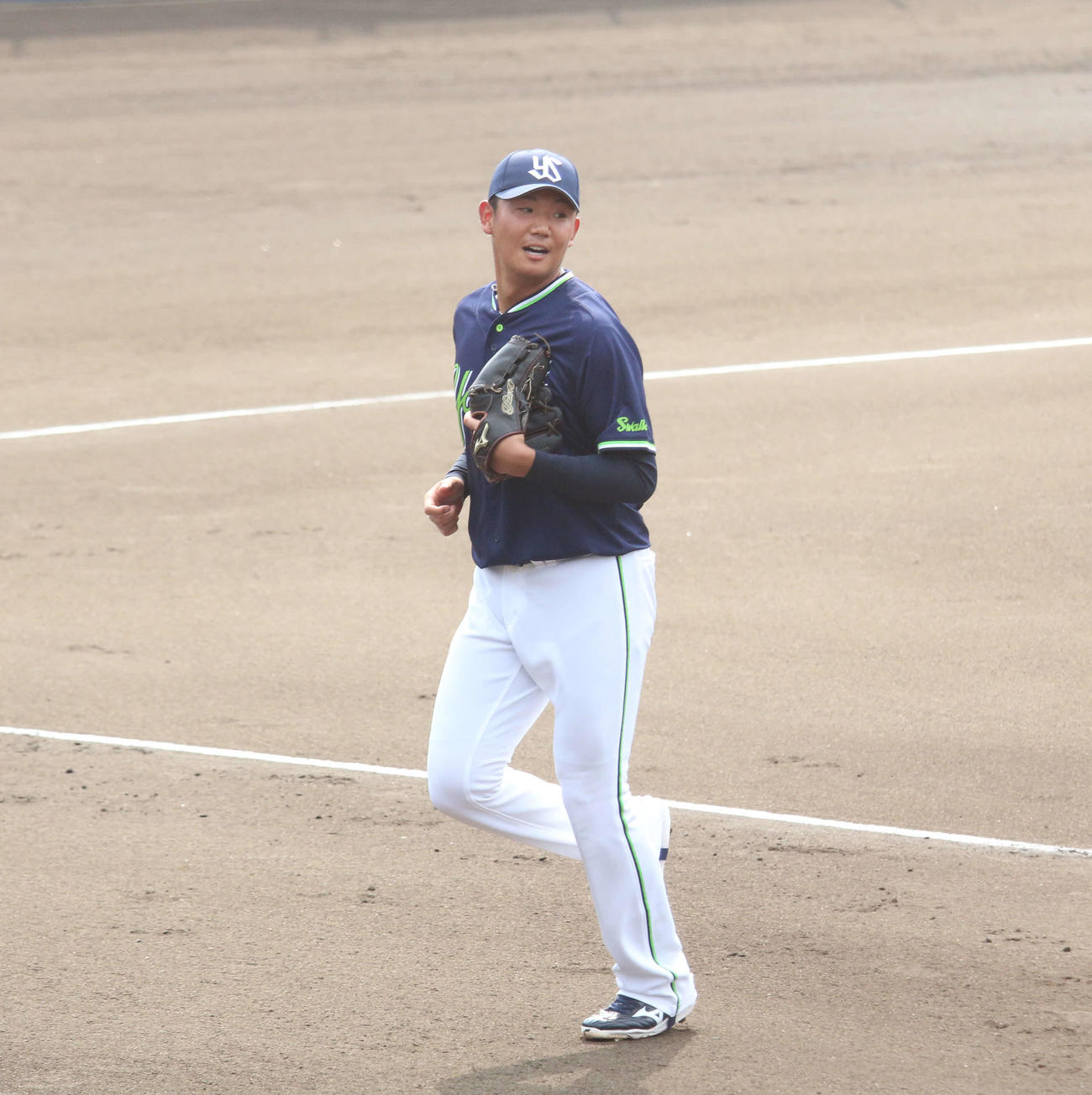 日本ハム対ヤクルト　先発で1回無安打無失点だったヤクルト奥川（撮影・木下大輔）