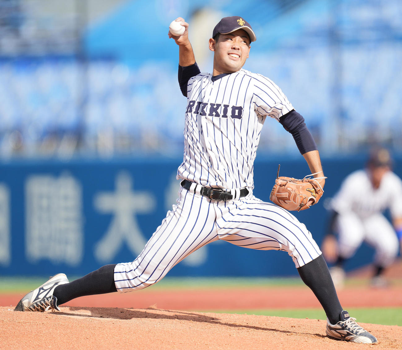 立大対早大　先発し力投する立大・池田（撮影・鈴木みどり）