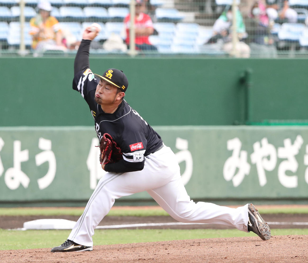 巨人対ソフトバンク　ソフトバンク先発・森（撮影・梅根麻紀）