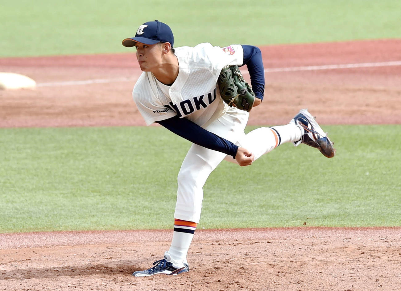 仙台大対東北福祉大　救援登板で2回を無失点に抑えた東北福祉大・北畑（撮影・相沢孔志）