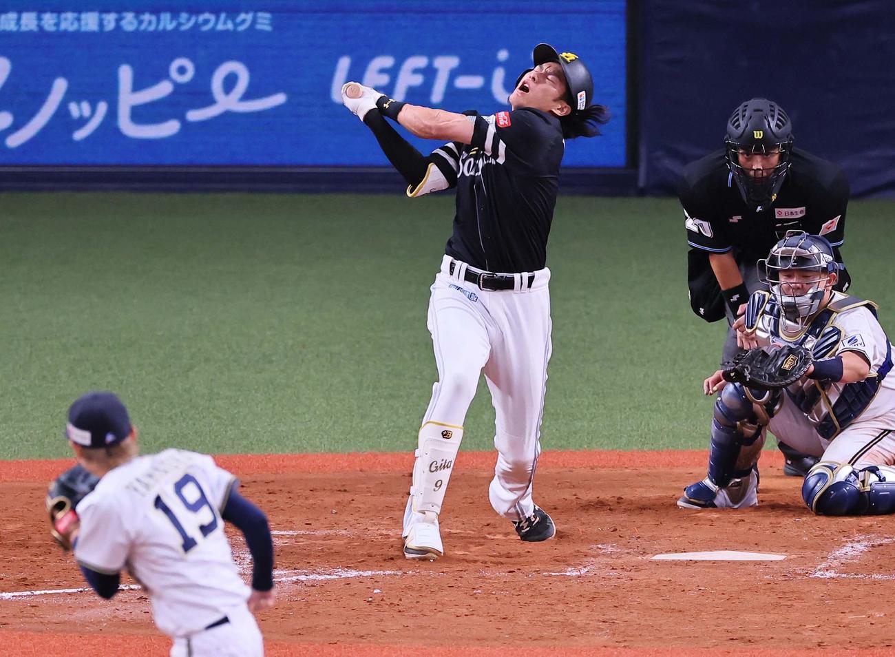 オリックス対ソフトバンク　9回表ソフトバンク無死、柳田は三振に倒れる（撮影・上田博志）