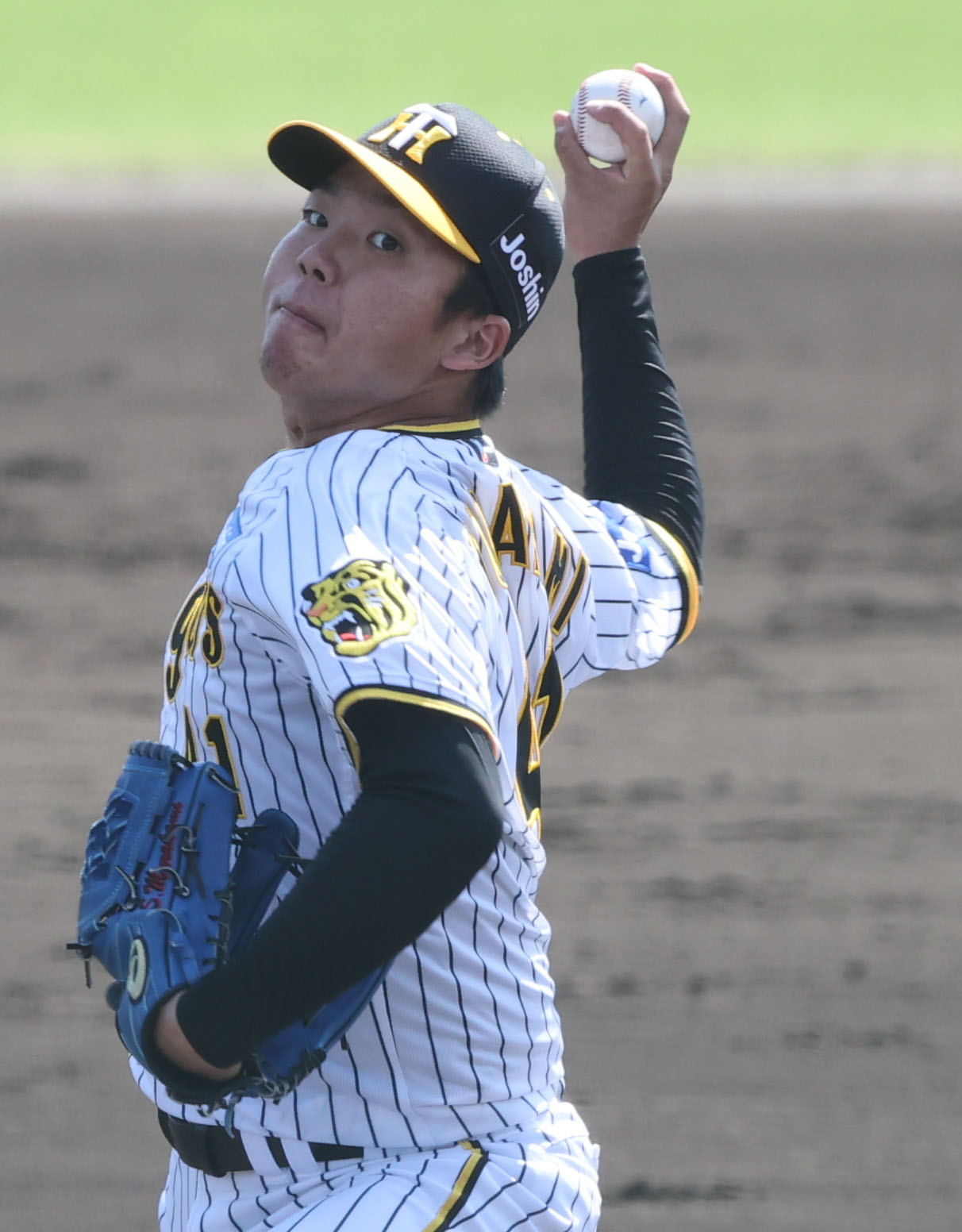 阪神対ヤクルト　先発した村上は5回を投げ無失点と好投（撮影・梅根麻紀）