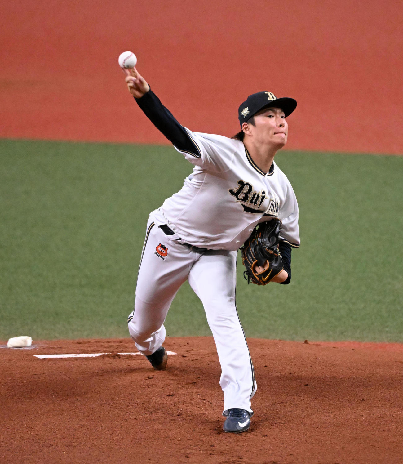 紅白戦に登板した山本（撮影・前岡正明）