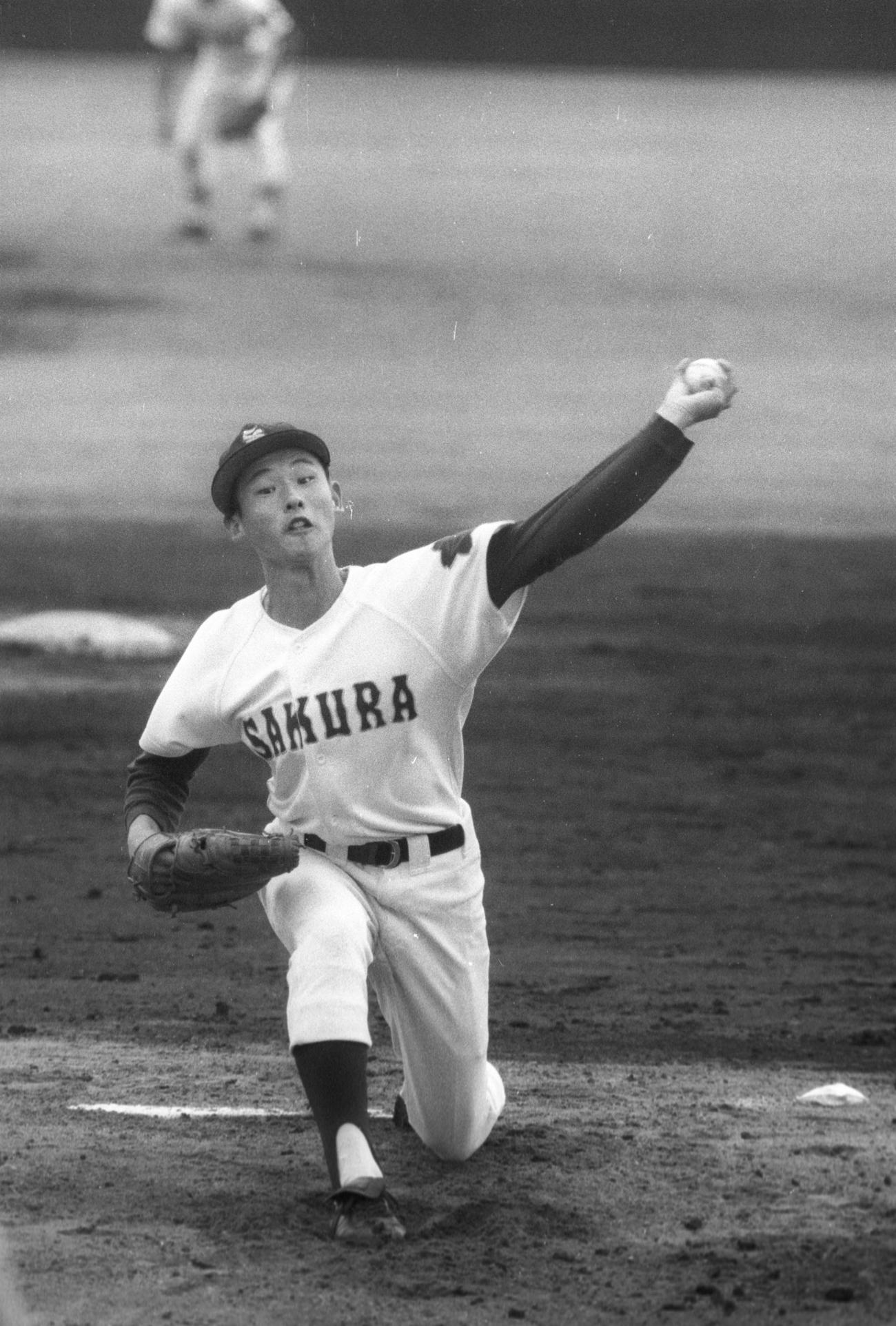 桜丘時代の阿波野秀幸コーチ（1982年7月撮影）
